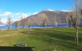 Beach Apartment Cannobio